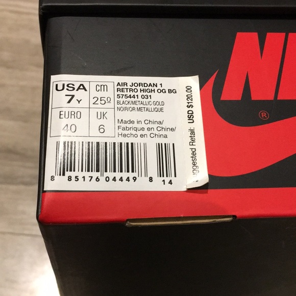 Air Jordan’s Retro 1 High Og Black and Gold - Picture 4 of 5